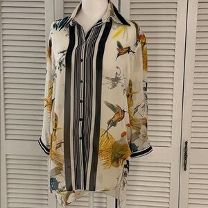 vibrant bird and botanical print cream-colored shirt dress Button Front VTG USA